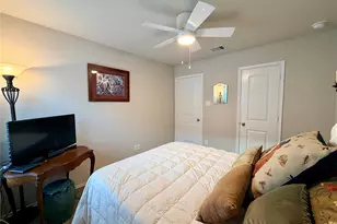214 Pecos Dr, Huntsville, TX 77340 - Photo 22