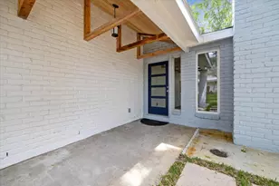 9319 Carousel Ln, Houston, TX 77080 - Photo 6