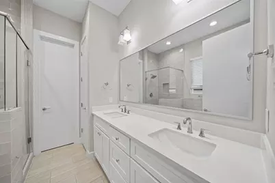 5902 Gardendale Drive #F, Houston, TX 77092 - Photo 12