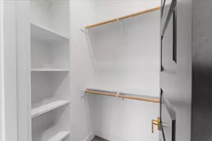 1010 Calvin Ave, Houston, TX 77088 - Photo 14