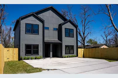 1010 Calvin Avenue #B, Houston, TX 77088 - Photo 1