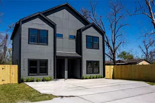 1010 Calvin Ave, Houston, TX 77088 - Photo 1