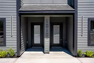 1010 Calvin Ave, Houston, TX 77088 - Photo 2