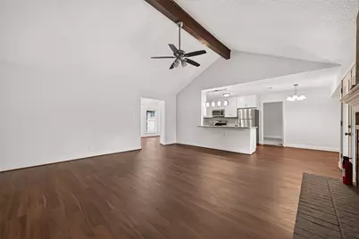 509 Southern Oaks Drive, Lake Jackson, TX 77566 - Photo 10