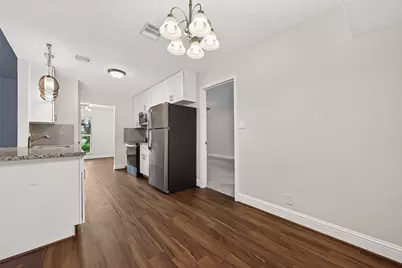 509 Southern Oaks Drive, Lake Jackson, TX 77566 - Photo 18
