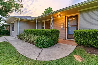 2210 Nina Lee Lane, Houston, TX 77018 - Photo 2