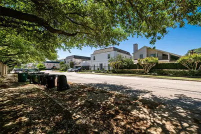 5918 San Felipe #11, Houston, TX 77057 - Photo 8