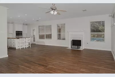 23 Shellbark, The Woodlands, TX 77382 - Photo 10