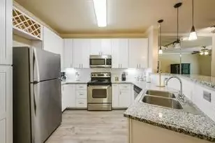 1711 Old Spanish Trl, Houston, TX 77054 - Photo 2