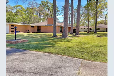 110 S Woodsway Street E, Conroe, TX 77301 - Photo 4