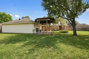 20423 Forest Dr, Spring, TX 77388 - Photo 44