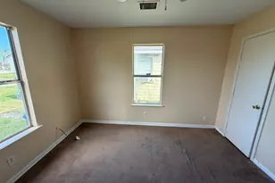 406 Snow Dr, West Columbia, TX 77486 - Photo 14