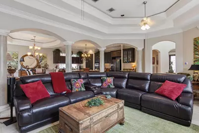 537 Villa Drive, Seabrook, TX 77586 - Photo 8