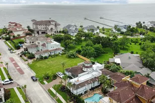 537 Villa Dr, Seabrook, TX 77586 - Photo 38