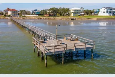 537 Villa Drive, Seabrook, TX 77586 - Photo 40