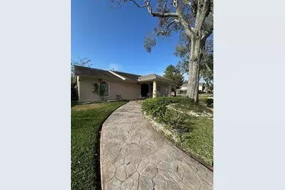 12102 SE Fairbury Drive, Houston, TX 77089 - Photo 2