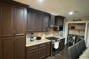 12102 SE Fairbury Dr, Houston, TX 77089 - Photo 10