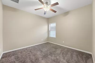 2704 Baywater Creek Lane, Pearland, TX 77089 - Photo 18