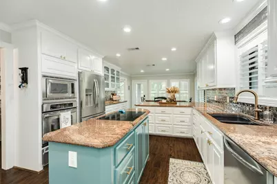 114 Strawberry Drive, Lake Jackson, TX 77566 - Photo 22