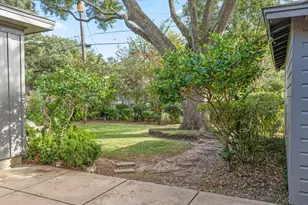 2404 Marguerite St, Bay City, TX 77414 - Photo 36