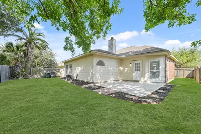 1114 Foxland Chase Street, Sugar Land, TX 77479 - Photo 24