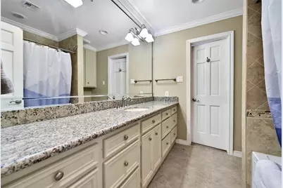 248 Bryn Mawr Circle, Hunters Creek Village, TX 77024 - Photo 26