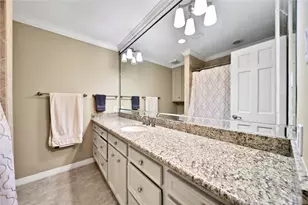 248 Bryn Mawr Cir, Hunters Creek Village, TX 77024 - Photo 24