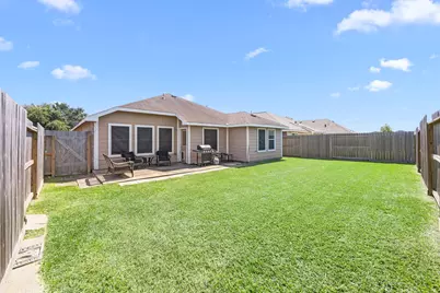 2710 Gaelic Green Street, Houston, TX 77045 - Photo 26