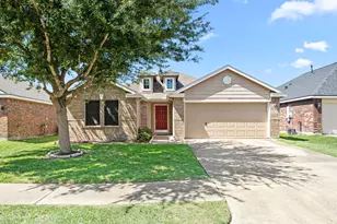 2710 Gaelic Green St, Houston, TX 77045 - Photo 2