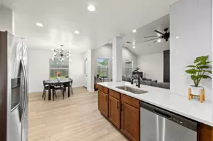 2710 Gaelic Green St, Houston, TX 77045 - Photo 12