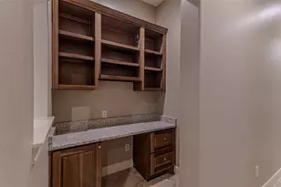 1302 Majestic Pines Ct, Houston, TX 77345 - Photo 32