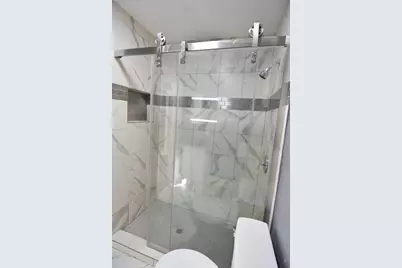 807 7th Street #2, Galveston, TX 77550 - Photo 10