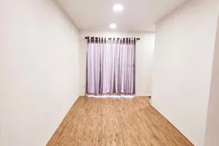 7837 Leonora St, Houston, TX 77061 - Photo 18