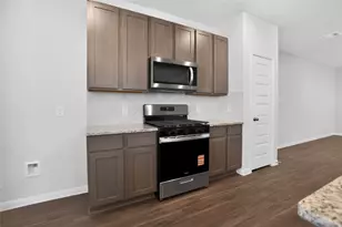 13320 Burbot Dr, Conroe, TX 77384 - Photo 10