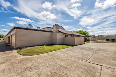 10387 Huntington Place Drive #387, Houston, TX 77099 - Photo 22