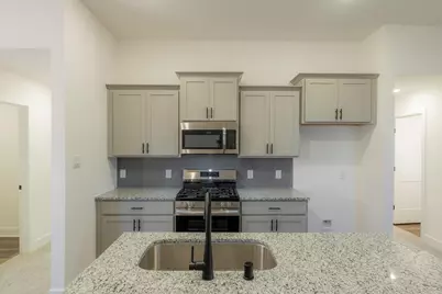 4406 W Bayou Maison Circle, Dickinson, TX 77539 - Photo 2