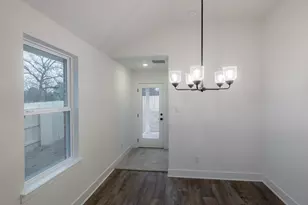 4406 W Bayou Maison Cir, Dickinson, TX 77539 - Photo 10