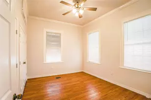 1412 Postoffice St, Galveston, TX 77550 - Photo 10