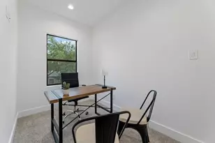 518 Clinton St, Conroe, TX 77301 - Photo 10