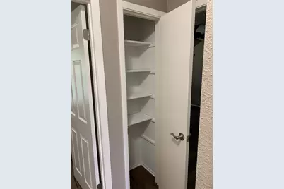1601 Meadowview Drive, Port Lavaca, TX 77979 - Photo 6