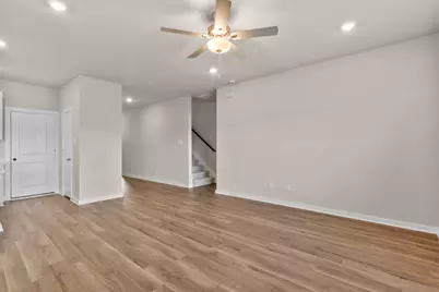 231 Magnolia Laurel Drive, Alvin, TX 77511 - Photo 10