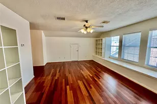 7608 Janak Dr, Houston, TX 77055 - Photo 20