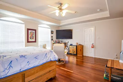 7608 Janak Drive, Houston, TX 77055 - Photo 12