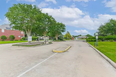 9906 Palisade Lakes Drive, Houston, TX 77095 - Photo 2