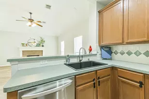 9906 Palisade Lakes Dr, Houston, TX 77095 - Photo 14