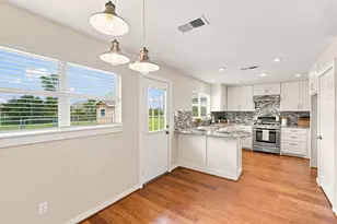 2300 Mary Ln, Dickinson, TX 77539 - Photo 12