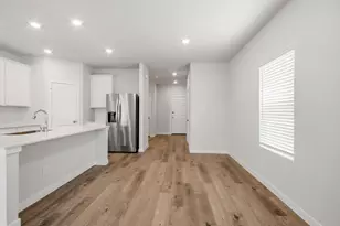 1885 Redwood Ln, Dayton, TX 77535 - Photo 6