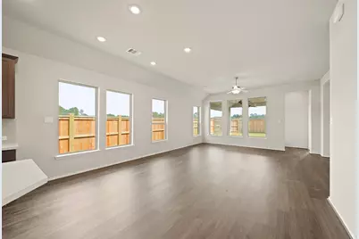 32526 Sweetgum Hollow Court, Spring, TX 77386 - Photo 6