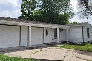 5103 Willow Glen Dr, Houston, TX 77033 - Photo 6