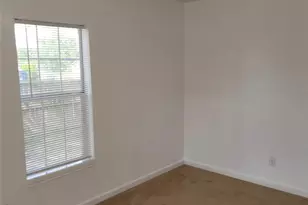 5103 Willow Glen Dr, Houston, TX 77033 - Photo 16